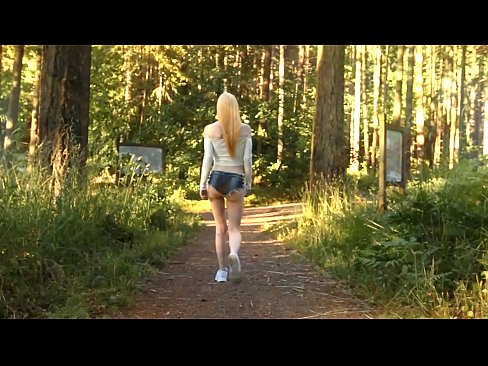 ❤️ Moaie frou beweecht stadich, net neaken video ️ Seksfideo op fy.porngifer.ru ❌️